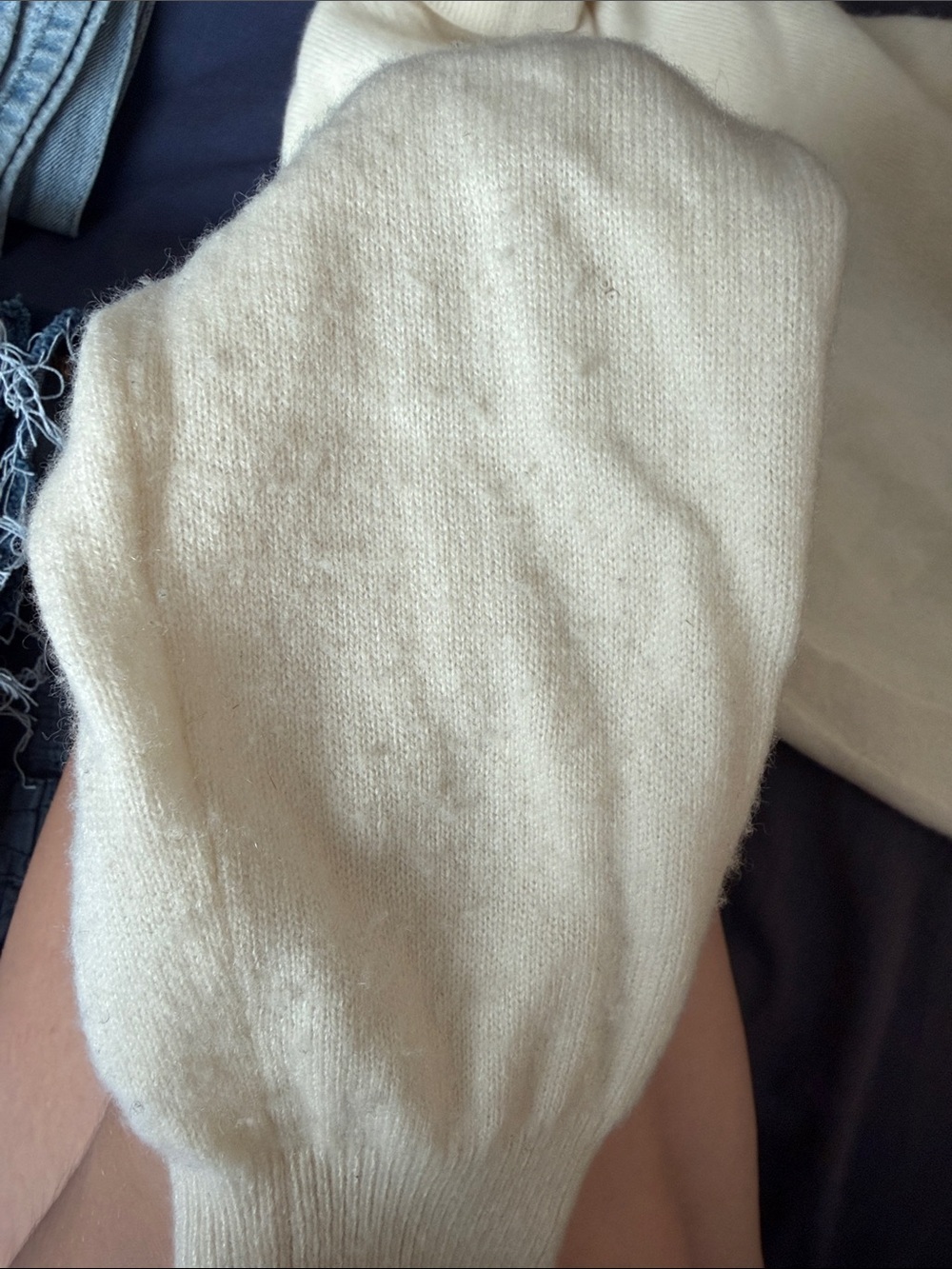 Neiman Marcus Cream Turtleneck Sweater cashmere - Picture 3 of 4